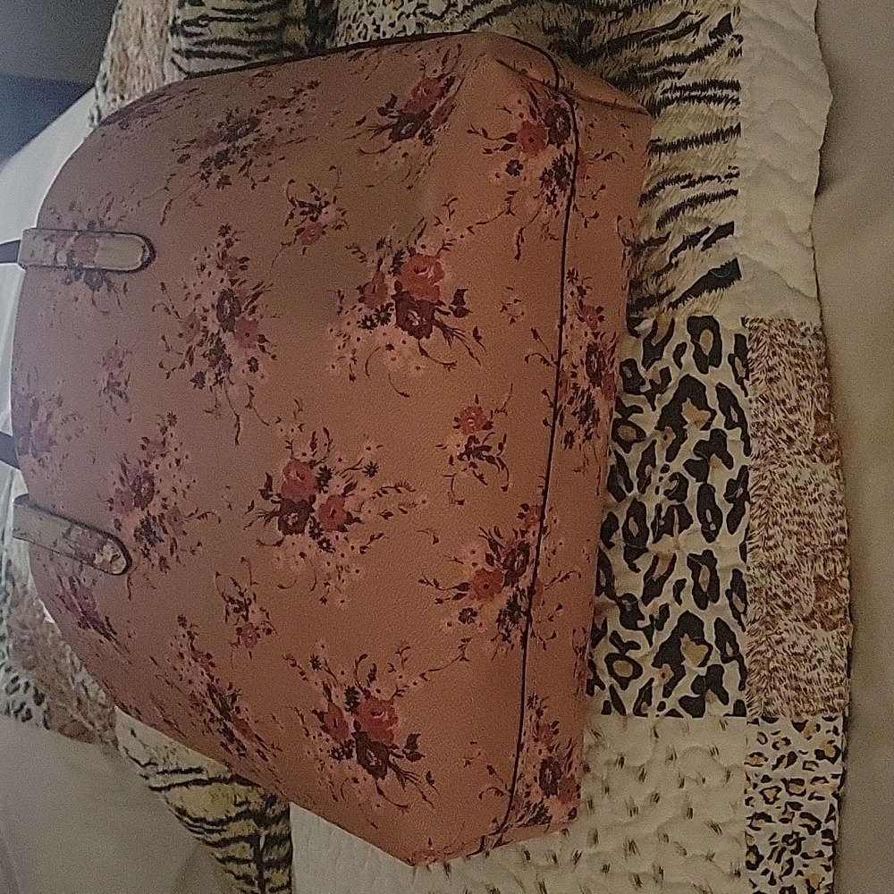 Pretty flowered leather tote bag - Picture 5 of 5